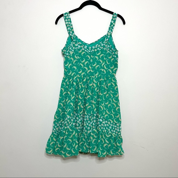 LC Lauren Conrad Green Floral Ruffle Dress - Picture 6 of 8